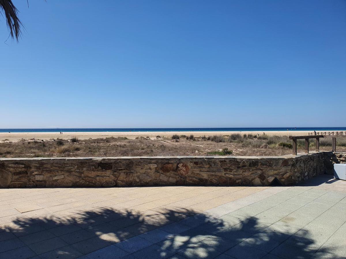 La Tortuga I, Encantador Apartamento Con Garaje En Primera Linea De Playa Tarifa Exterior foto