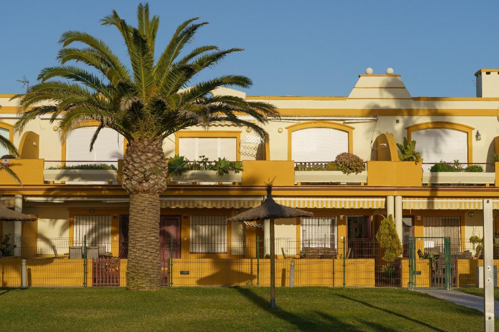 La Tortuga I, Encantador Apartamento Con Garaje En Primera Linea De Playa Tarifa Exterior foto